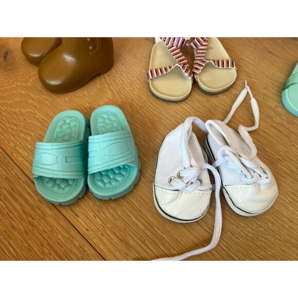 American Girl 18" Doll Shoes Boots Sandals Roller Skates Lot of 10 Pairs Sets - Picture 2 of 6